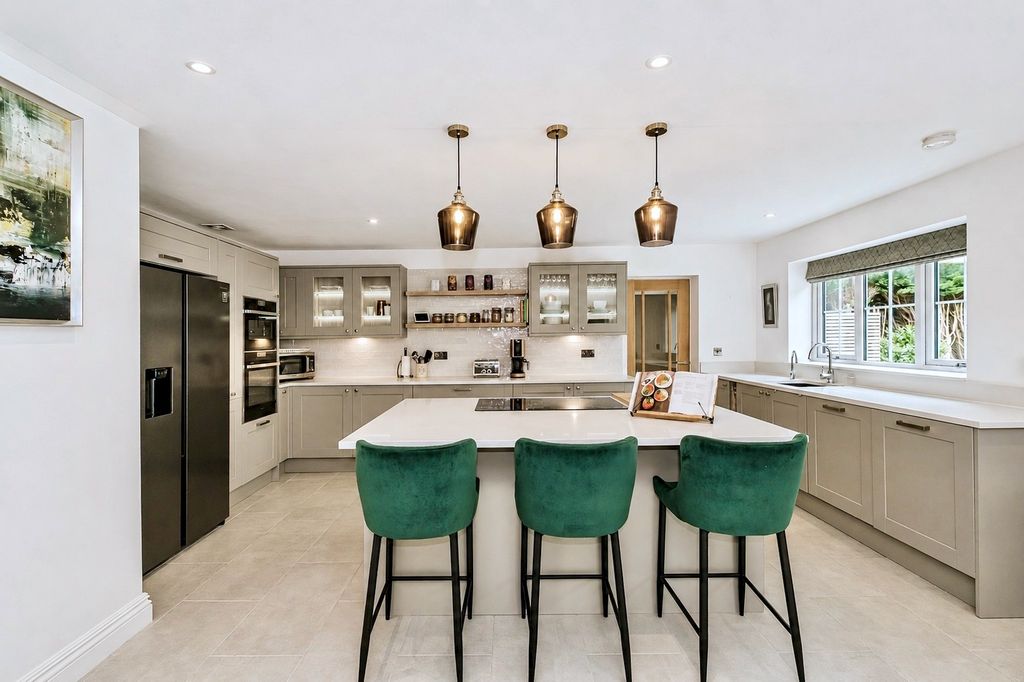 Additional image 5 of 5 bed detached house for saleSilver Wood, Pulborough RH20