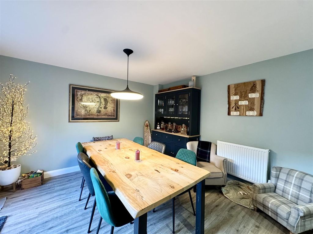 Additional image 8 of 4 bed detached house for saleDormouse Place, Sedbury, Chepstow NP16