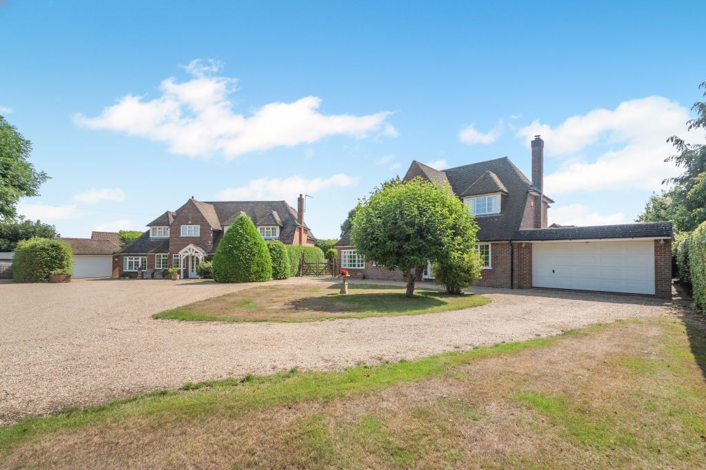 Additional image 16 of 4 bed detached house for saleHunters Close, Chesham HP5