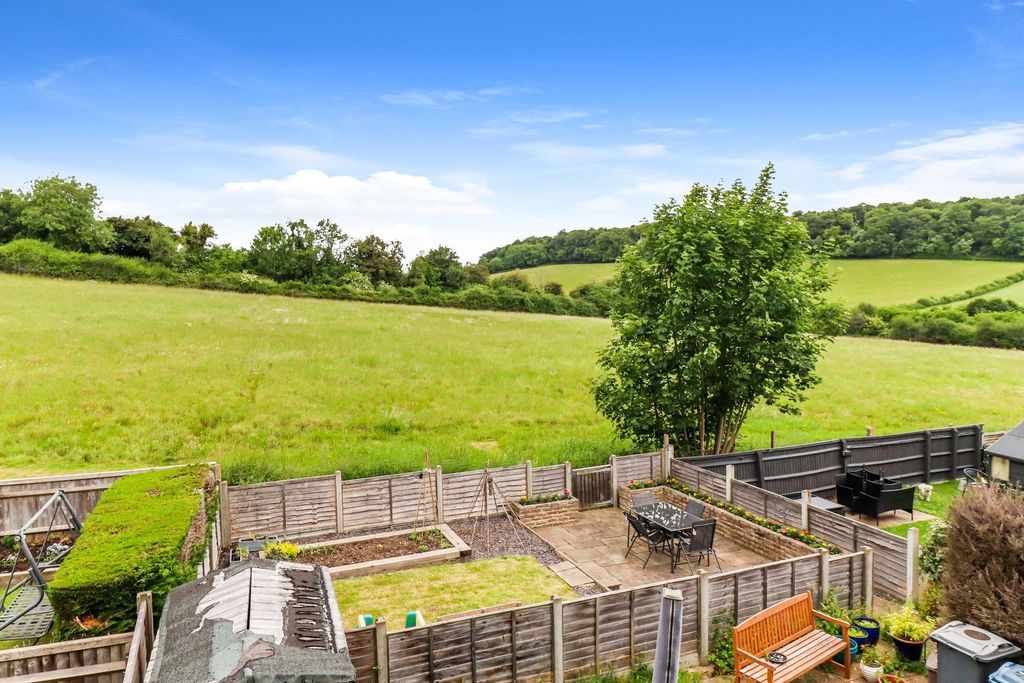 Additional image 2 of 2 bed maisonette for saleDarvell Drive, Chesham HP5