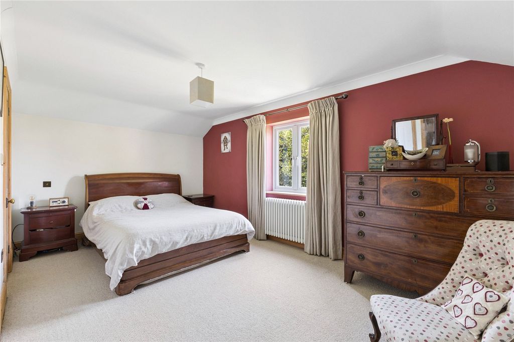 Additional image 10 of 4 bed semi-detached house for saleVictoria Road, Cirencester, Gloucestershire GL7