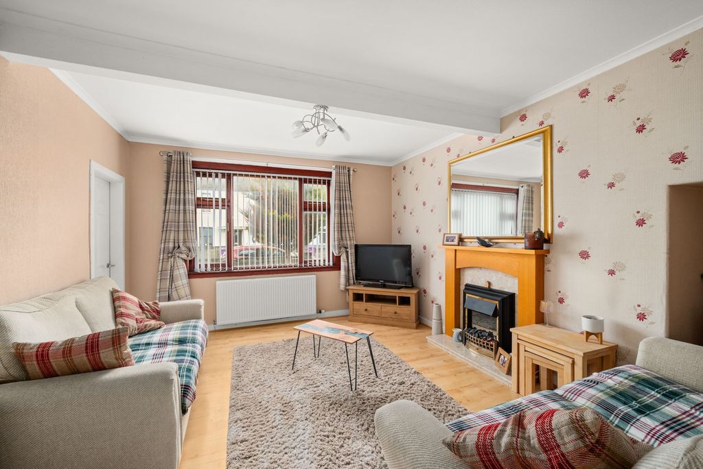 Additional image 2 of 2 bed flat for sale28 Charles Street, Carnoustie DD7