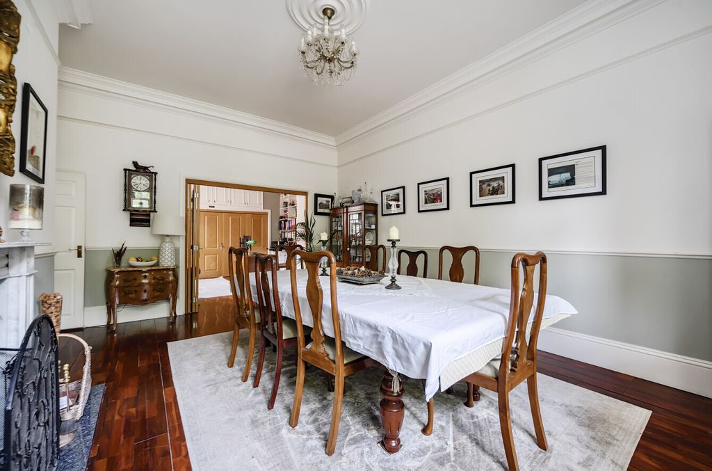 Additional image 8 of 4 bed detached house for saleGuildford Street, Chertsey, Surrey KT16