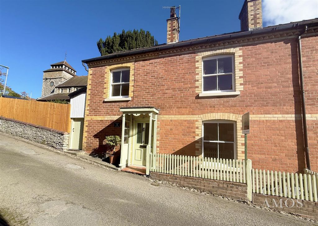 2 bed cottage for saleChurch Road, Knighton LD7