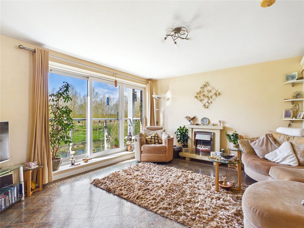 Additional image 3 of 2 bed flat for saleBakers Court, Great Cornard, Sudbury, Suffolk CO10