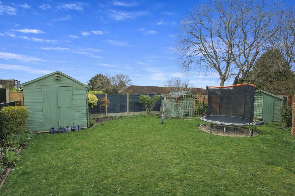 Additional image 27 of 5 bed semi-detached house for saleStanley Park Road, Carshalton SM5