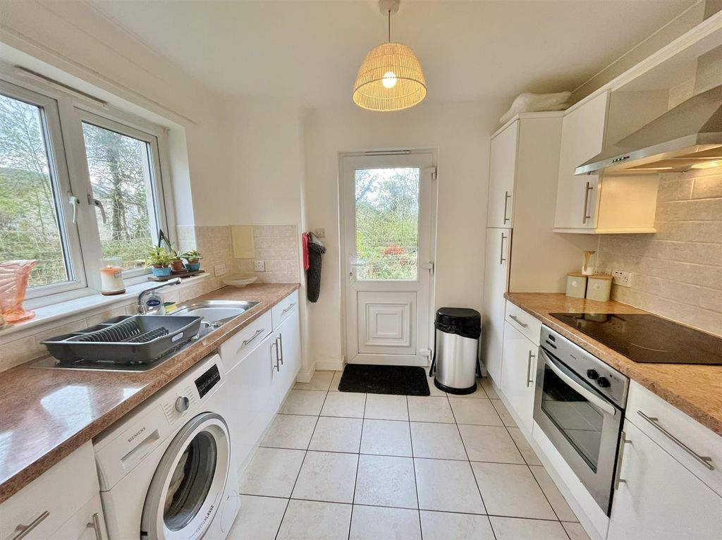 Additional image 10 of 2 bed semi-detached house for sale4 Glencraig Place, Lamlash, Isle Of Arran KA27