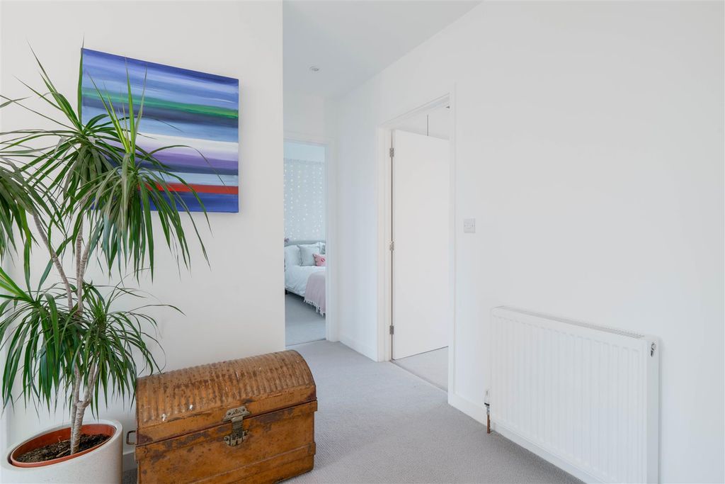 Additional image 30 of 4 bed detached house for saleWalton Back Lane, Walton, Chesterfield S42