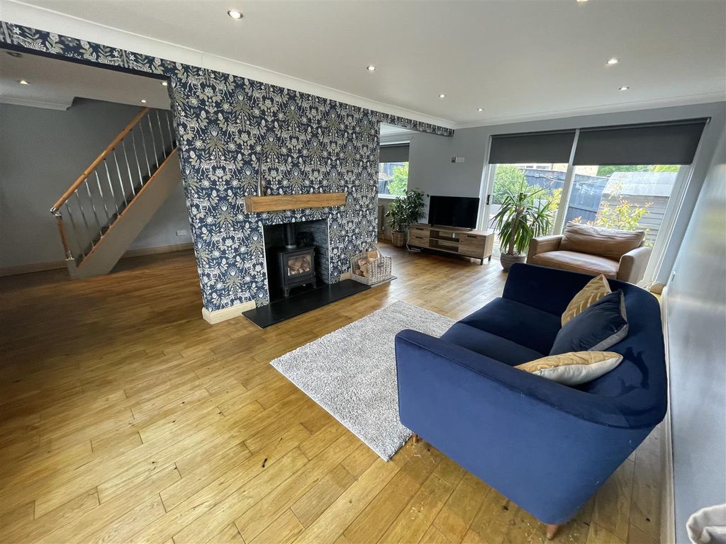 4 bed semi-detached house for saleHeathmeads, Pelton, Chester Le Street DH2