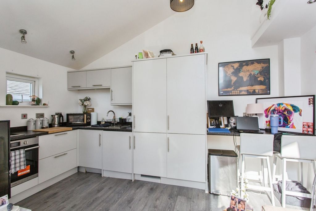Additional image 3 of 1 bed flat for saleBuchanan Court, Buckshaw Village, Chorley, Lancashire PR7