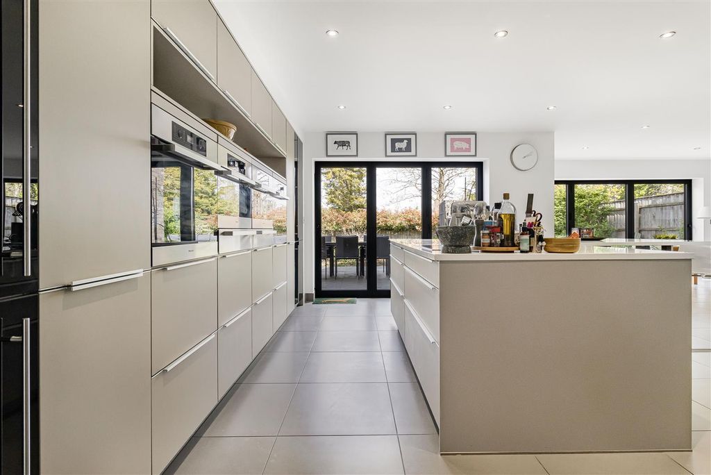 Additional image 5 of 4 bed link detached house for saleSpens Avenue, Cambridge CB3