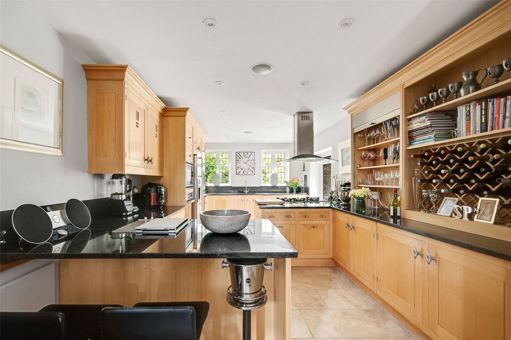 Additional image 7 of 5 bed detached house for saleManor Park, Chislehurst BR7