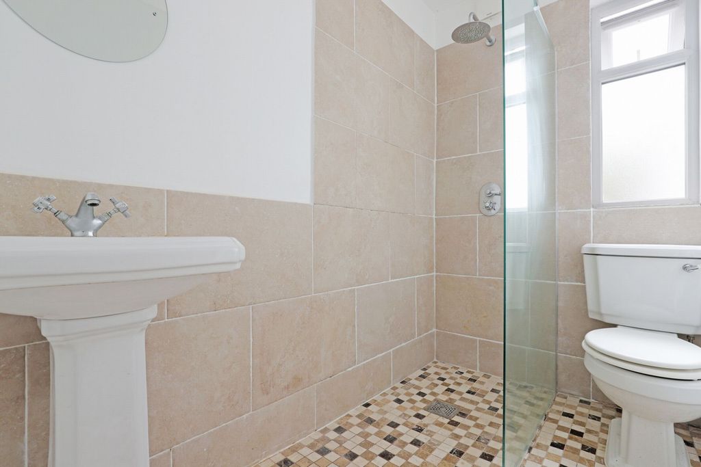 Additional image 13 of 3 bed detached house for saleRoebuck Lane, Buckhurst Hill IG9