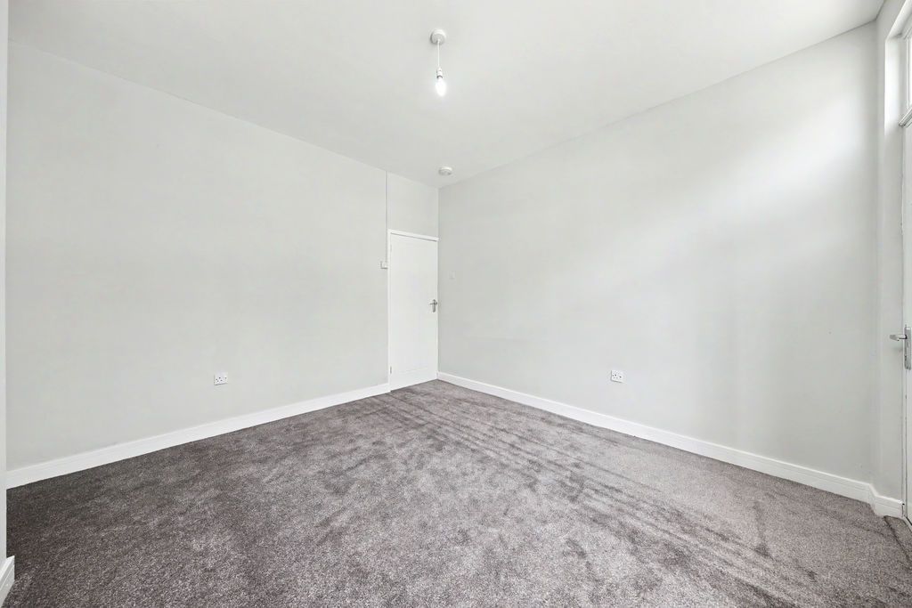 Additional image 7 of 2 bed terraced house for saleBeehive Road, Brampton, Chesterfield S40