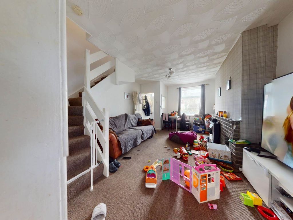Additional image 2 of 2 bed property for saleSt. Helens Street, Caernarfon LL55