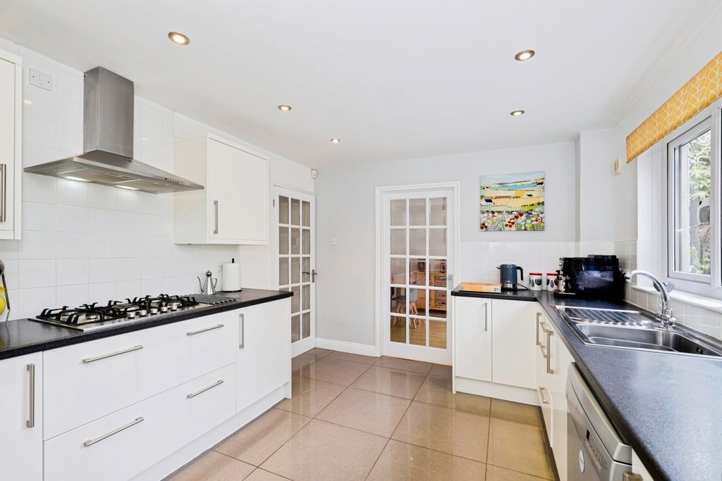 Additional image 9 of 3 bed detached house for saleParc-An-Bans, Camborne, Cornwall TR14