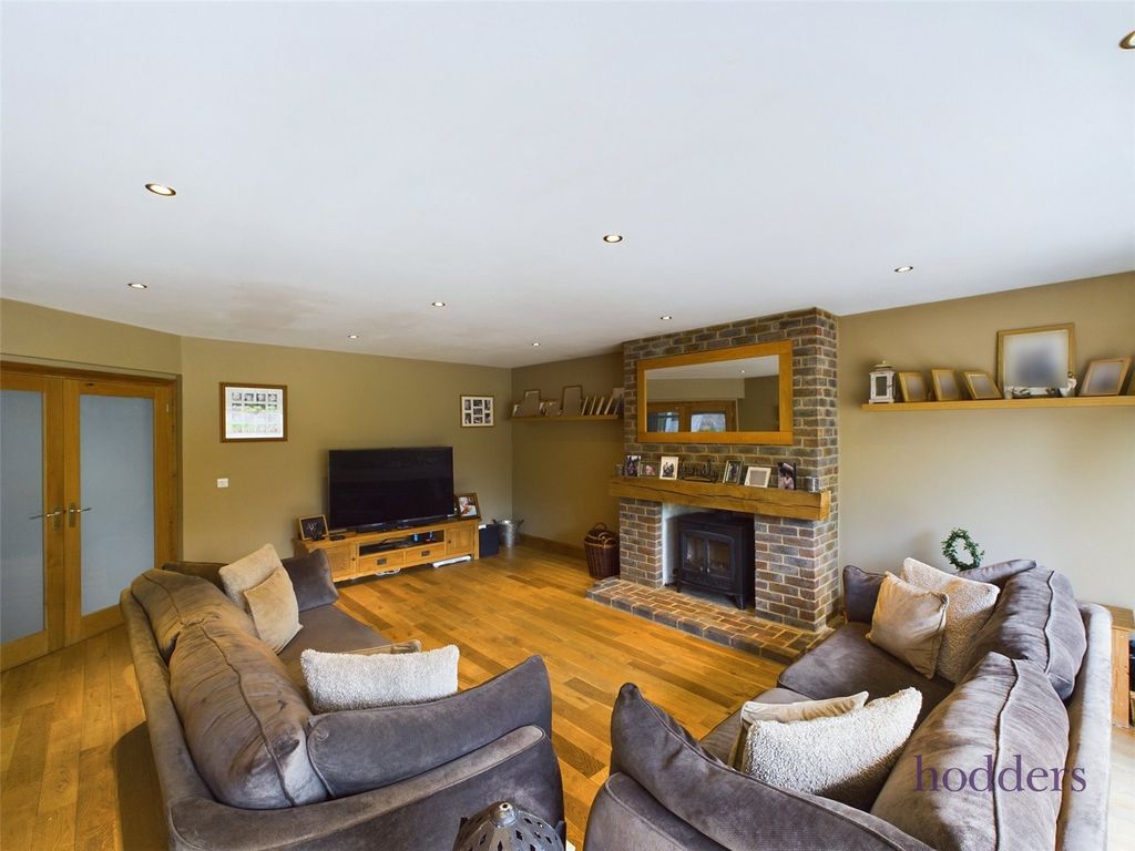 Additional image 9 of 6 bed detached house for saleFerndale Avenue, Chertsey, Surrey KT16