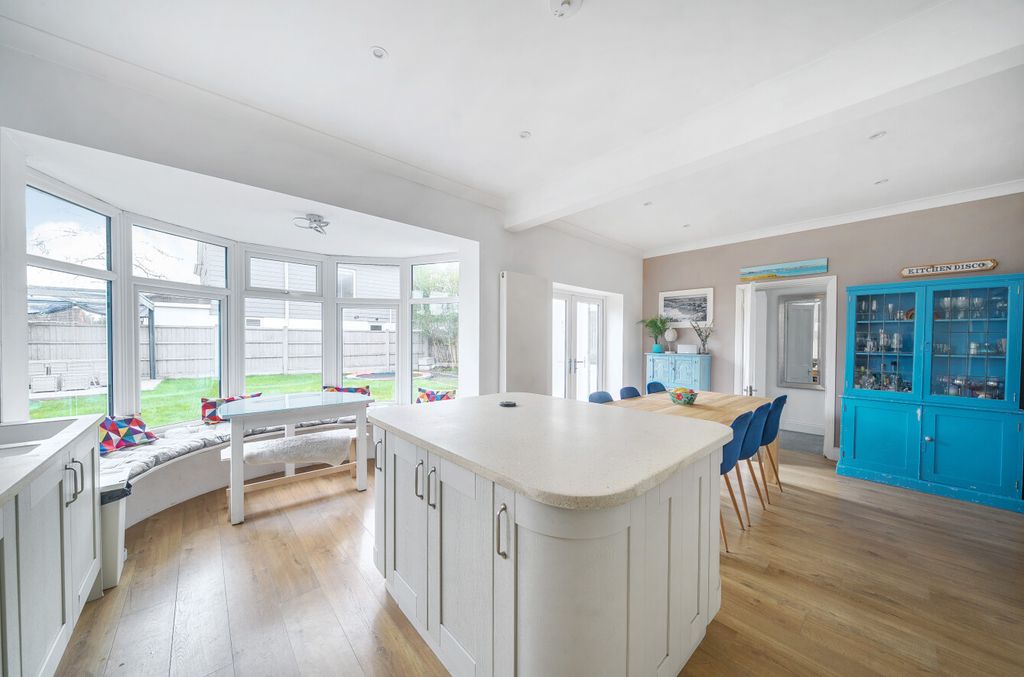 Additional image 3 of 4 bed detached house for saleManor Road, Christchurch BH23