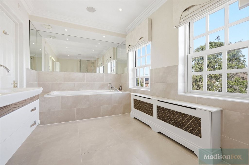 Additional image 27 of 5 bed detached house for saleHainault Road, Chigwell, Essex IG7