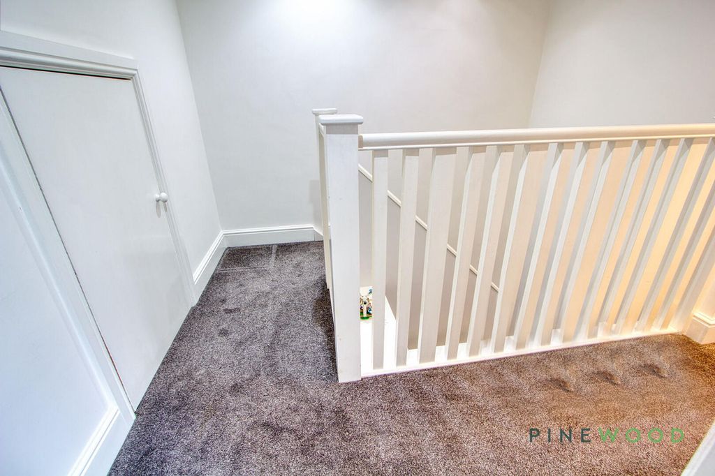 Additional image 33 of 5 bed semi-detached house for saleShaftesbury Avenue, Ashgate, Chesterfield, Derbyshire S40