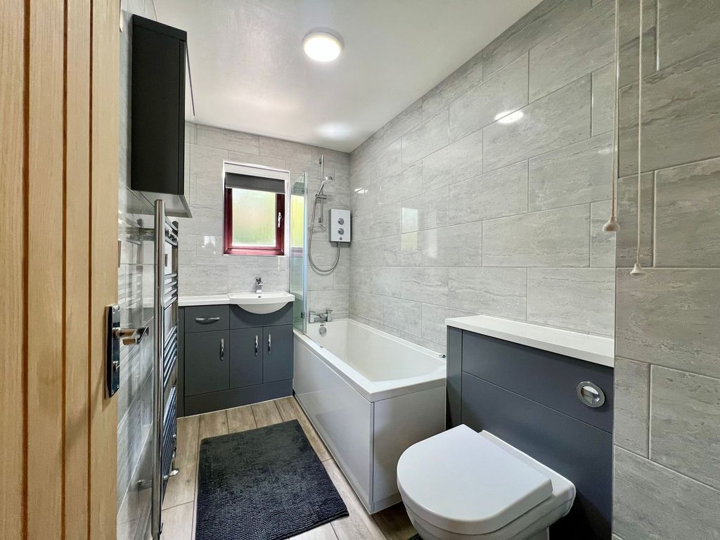 Additional image 23 of 4 bed property for saleFagus Close, Chatham ME5