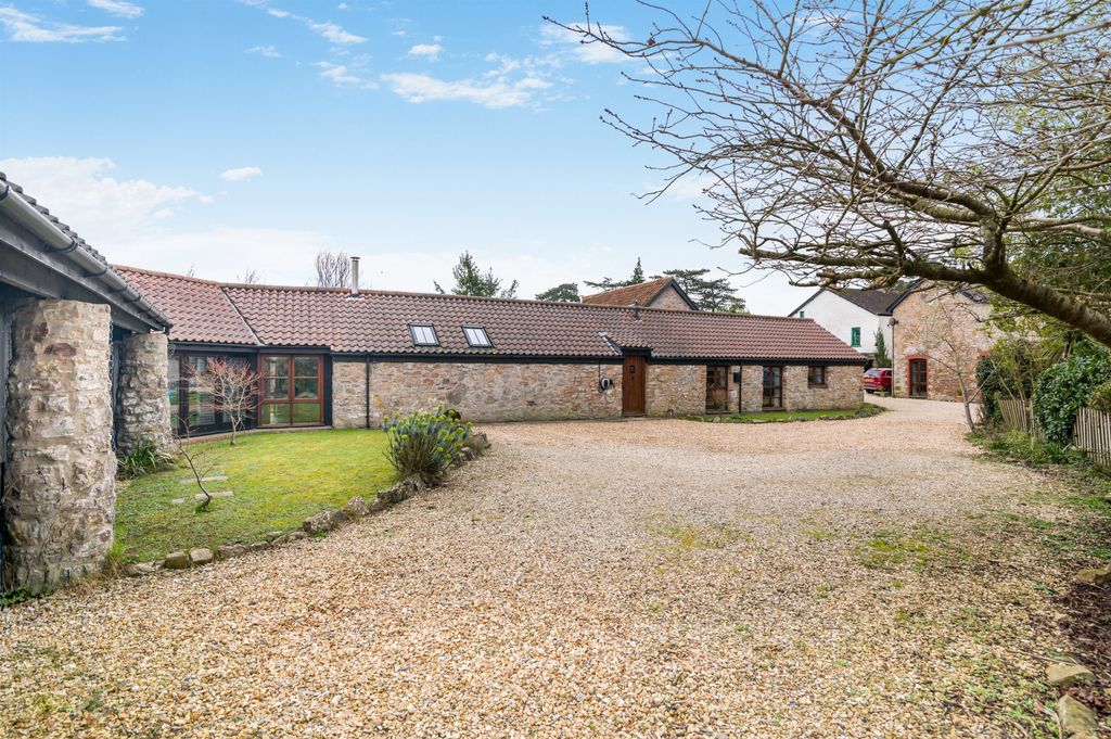 Additional image 19 of 5 bed detached house for saleGreen Street, Redwick, Magor, Caldicot NP26