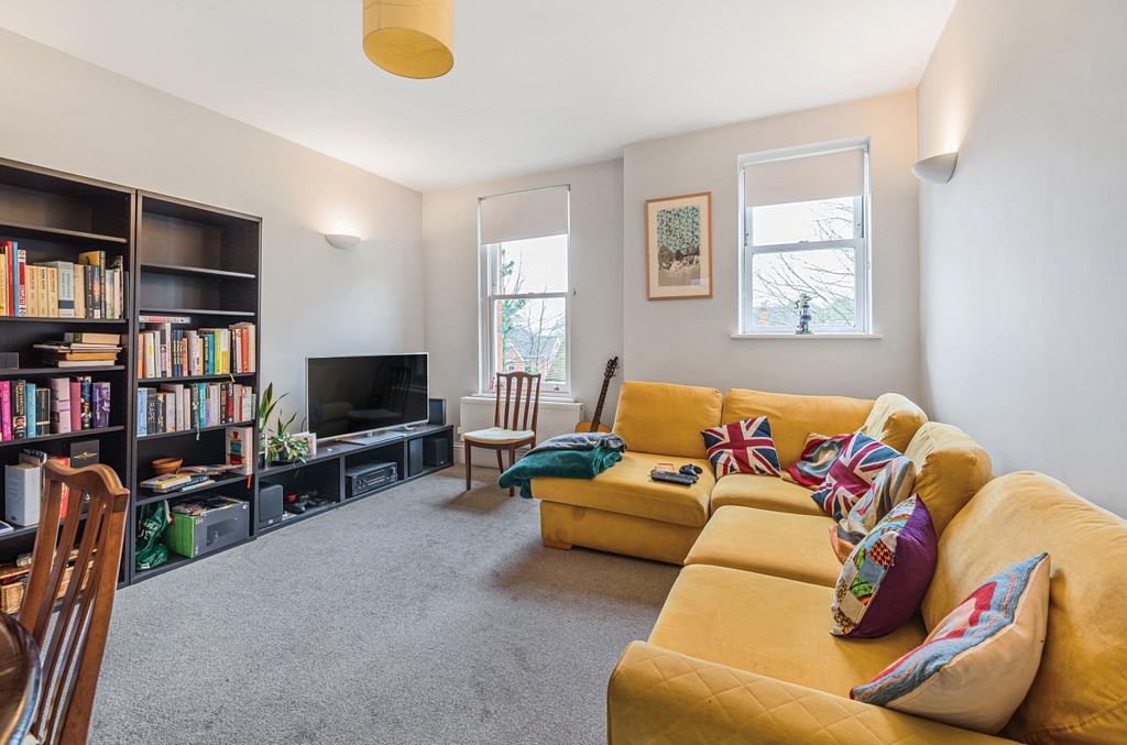 Additional image 8 of 2 bed flat for saleUpper Park Place, Upper Park Road, Camberley GU15