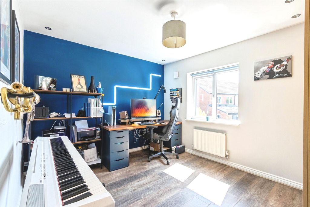 Additional image 13 of 4 bed detached house for saleBlenheim Way, Castleford WF10