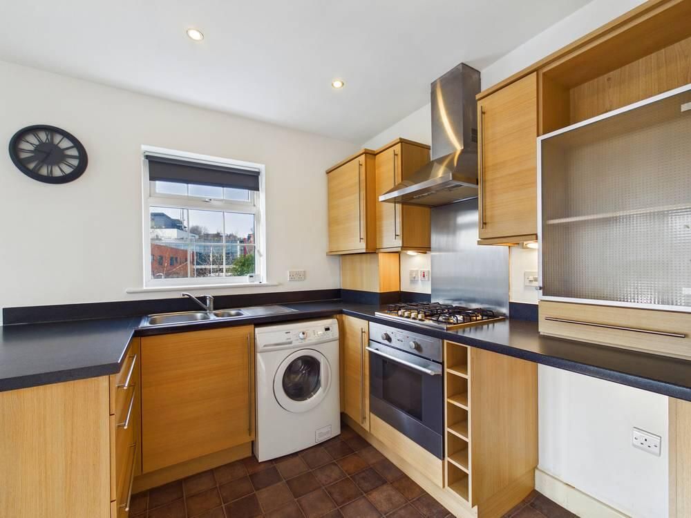 Additional image 6 of 2 bed flat for salePriory Chase, Pontefract WF8