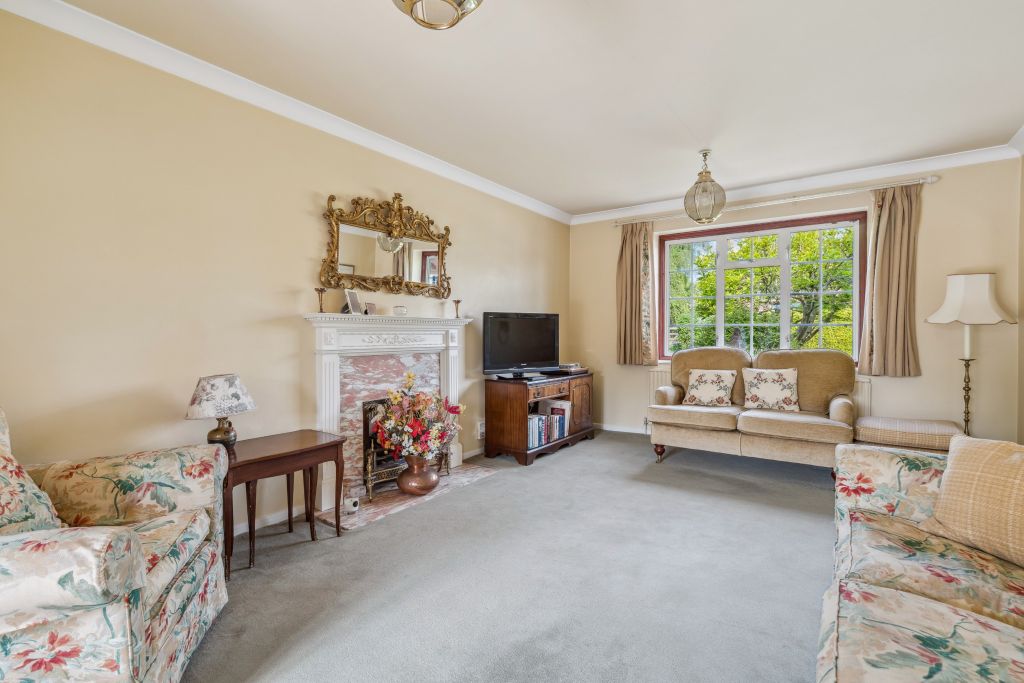 Additional image 5 of 4 bed detached house for saleHunters Close, Chesham HP5