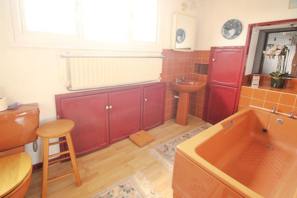 Additional image 11 of 3 bed bungalow for saleKnoll Close, Burntwood WS7