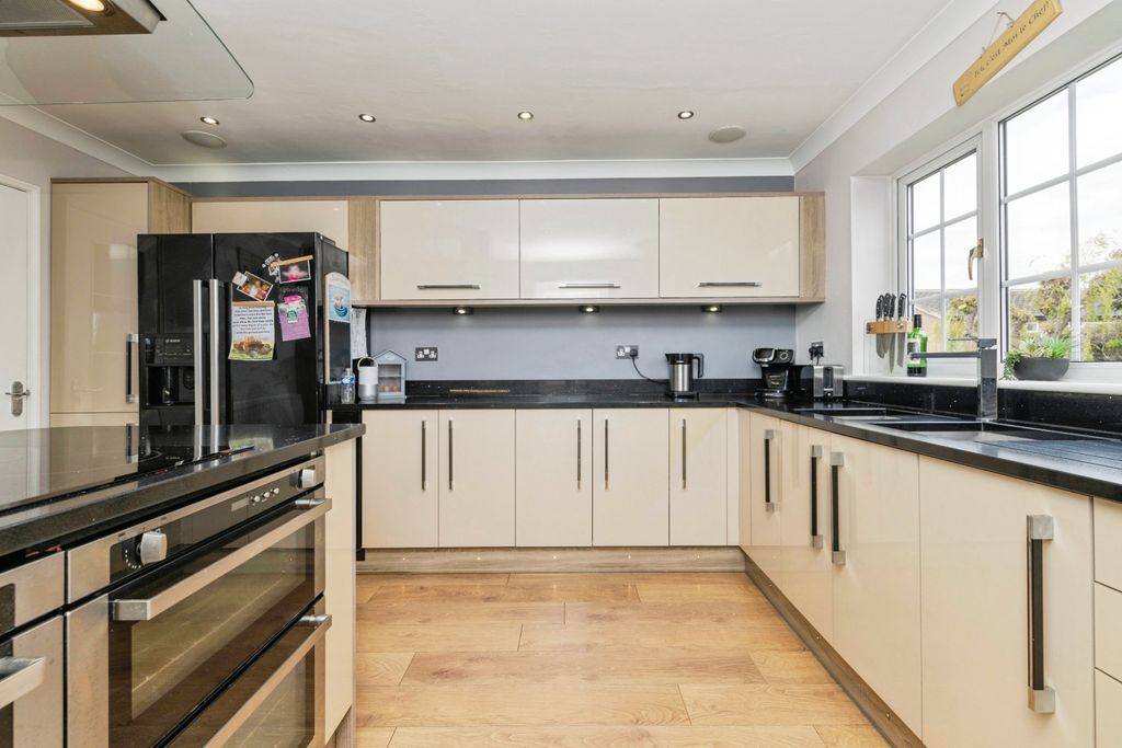 Additional image 7 of 4 bed detached house for saleLongdean Park, Chester Le Street DH3