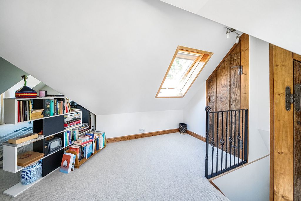 Additional image 20 of 4 bed detached house for saleDome Hill Peak, Caterham CR3