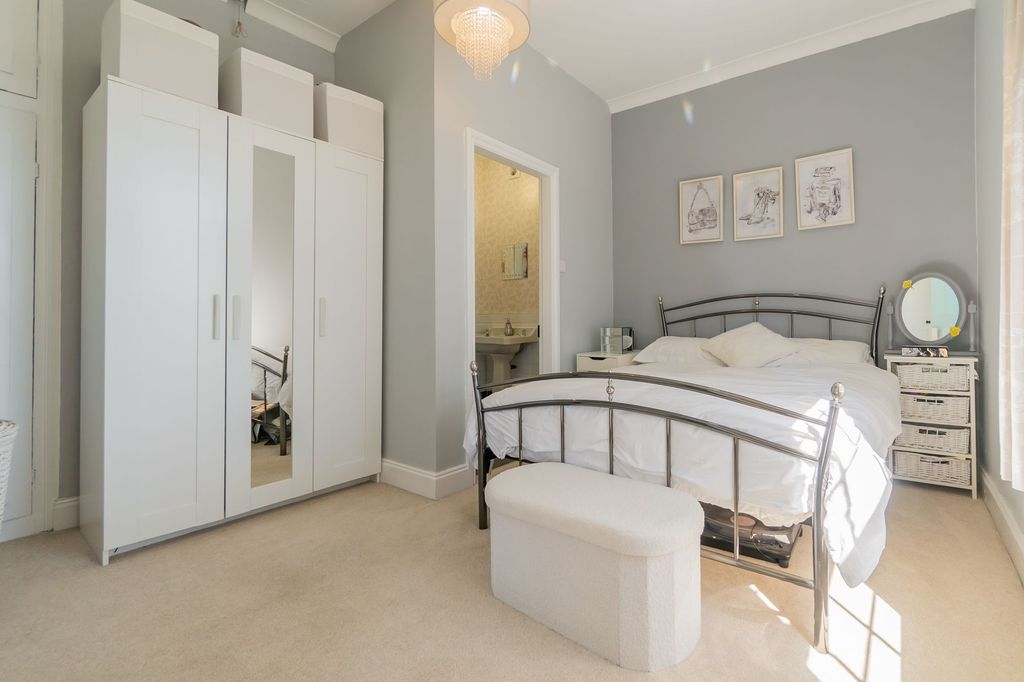 Additional image 22 of 4 bed detached house for saleStockley House, Horninglow Road, Burton-On-Trent DE13