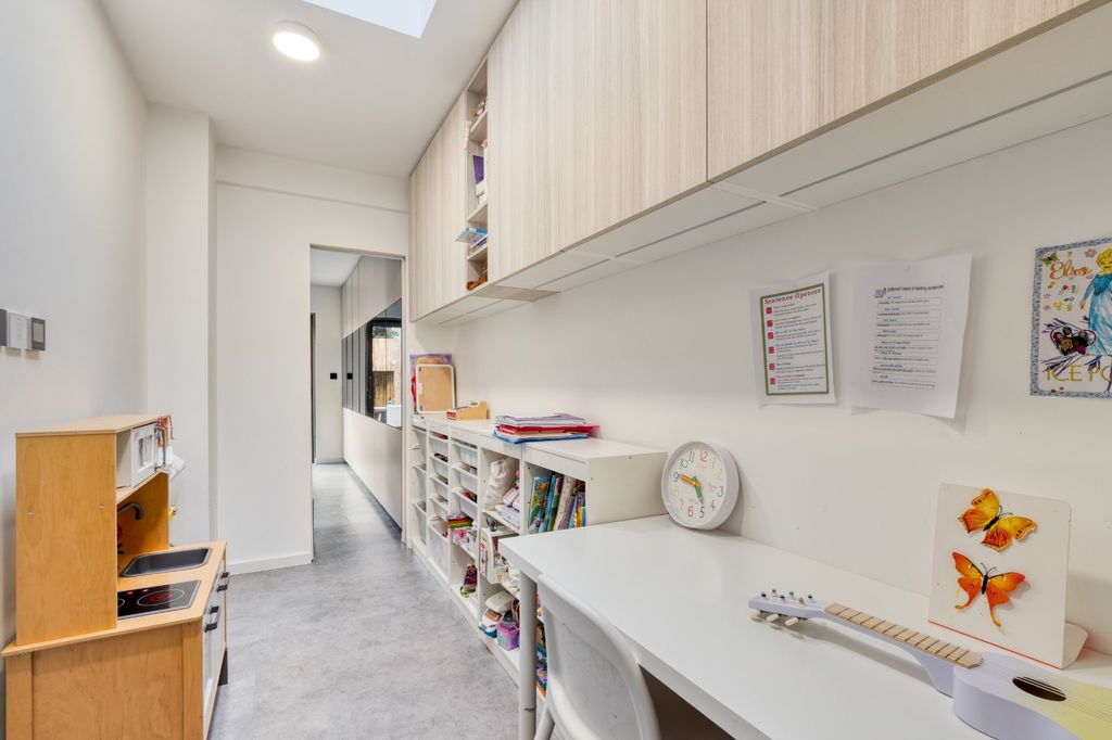 Additional image 32 of 4 bed semi-detached house for saleRuskin Road, Carshalton SM5