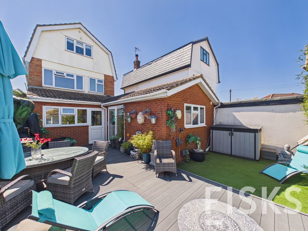 Additional image 34 of 4 bed detached house for saleThorney Bay Road, Canvey Island SS8