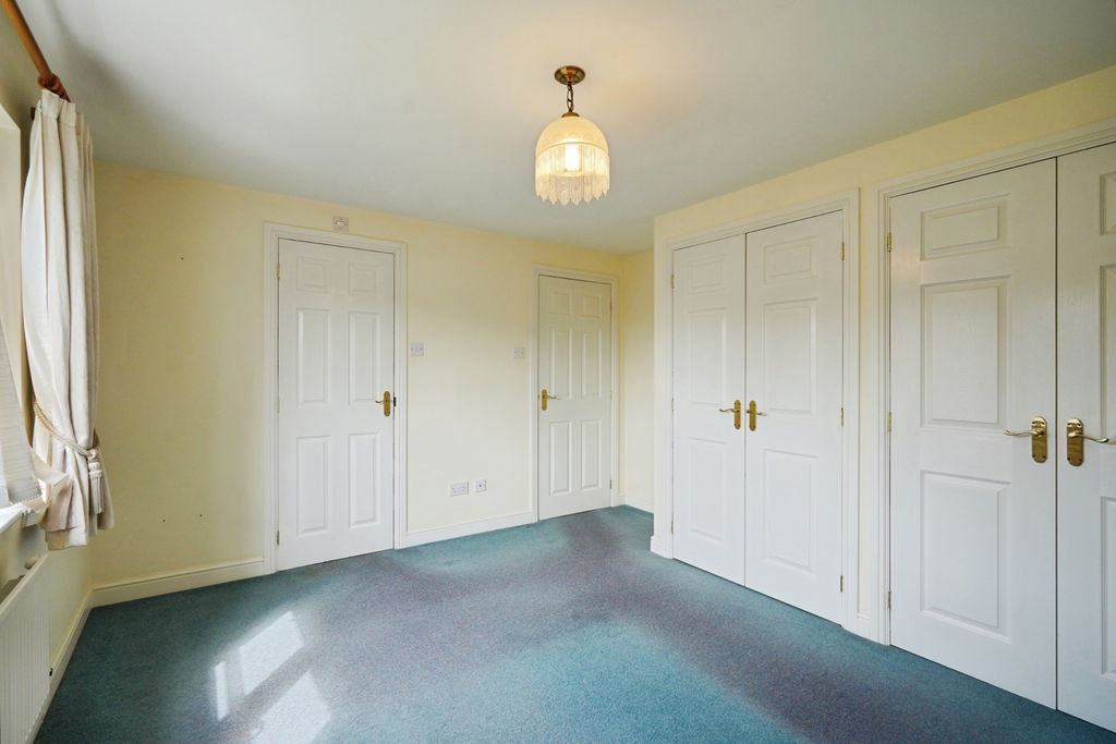 Additional image 7 of 4 bed detached house for saleShotwood Close, Rolleston-On-Dove, Burton-On-Trent, Staffordshire DE13