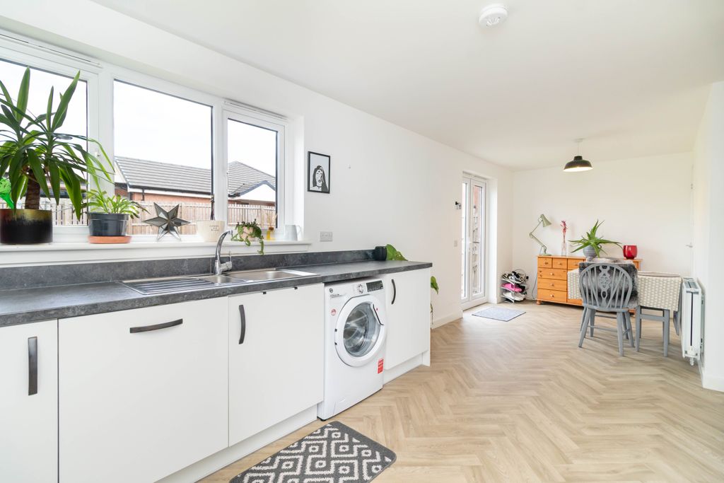 Additional image 13 of 4 bed detached house for saleOswald Street, Carnoustie DD7