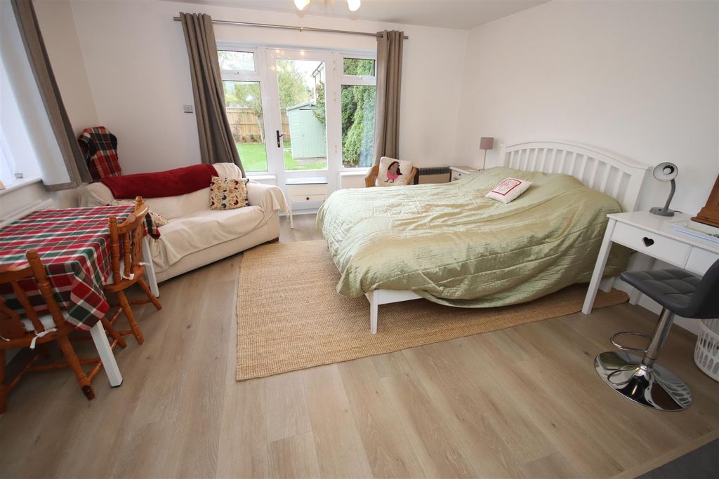 Additional image 16 of 6 bed detached house for saleGreenway Lane, Chippenham SN15