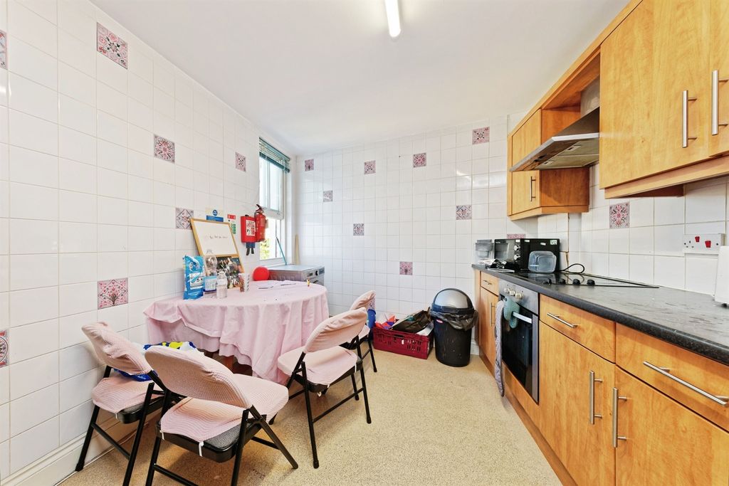 Additional image 16 of 17 bed detached house for saleWhitstable Road, Canterbury CT2