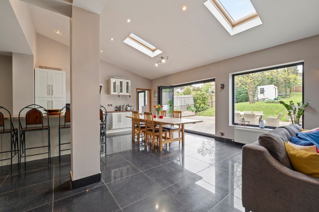 Additional image 10 of 5 bed detached house for saleCarshalton, Surrey SM5