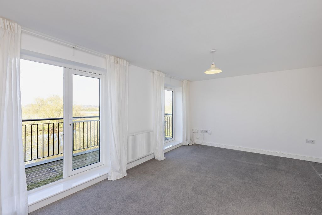 Additional image 12 of 4 bed link detached house for saleWaterside Crescent, Castleford, West Yorkshire WF10