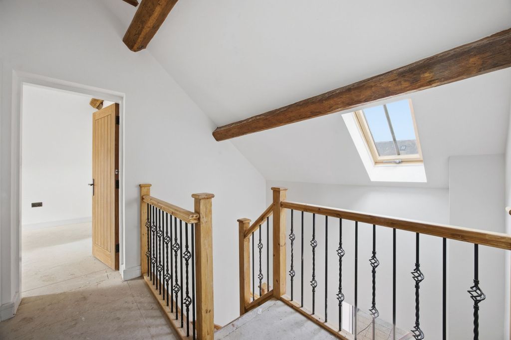 Additional image 9 of 5 bed barn conversion for saleMeadow Lane, Chester CH3