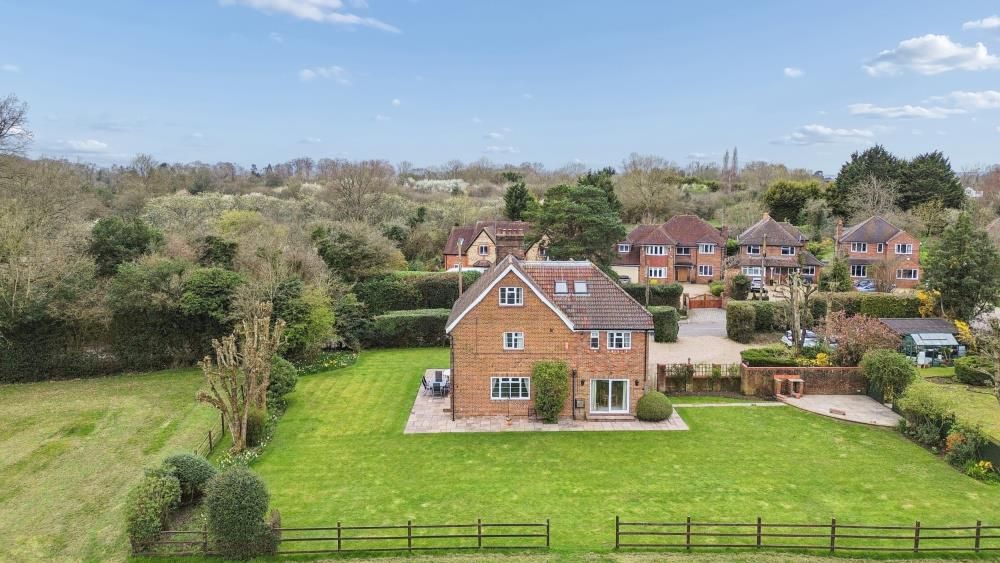 Additional image 31 of 6 bed detached house for saleTwo Dells Lane, Ashley Green, Chesham HP5
