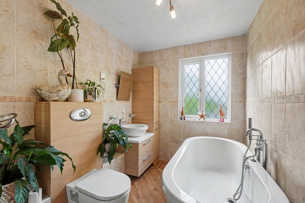 Additional image 30 of 4 bed detached house for saleWoodlands, Walderslade Woods, Chatham ME5