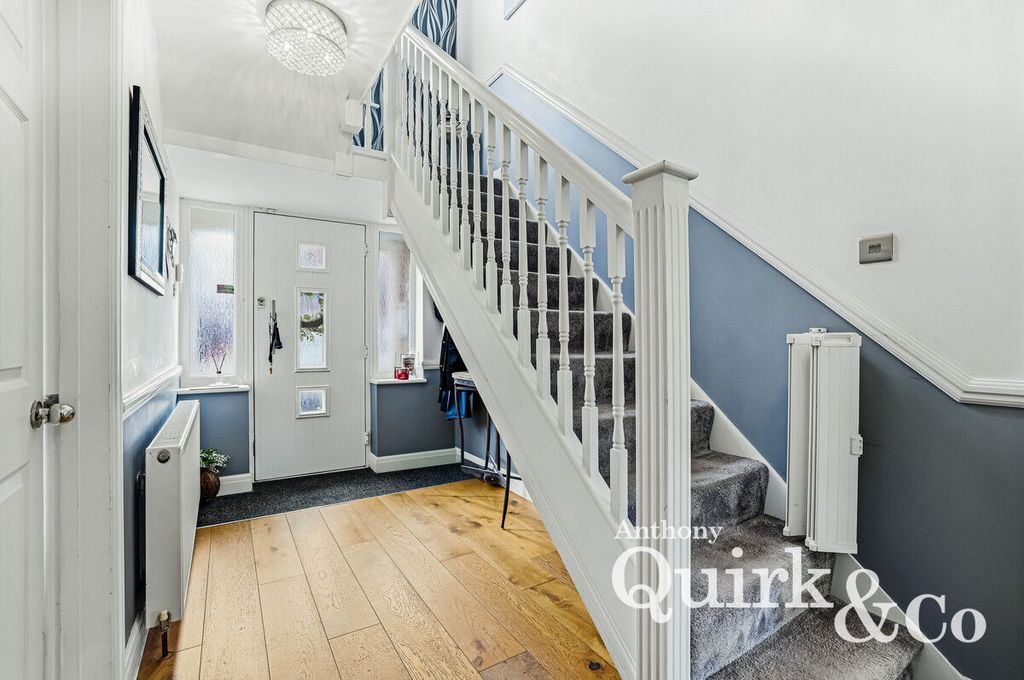 Additional image 6 of 4 bed detached house for saleSilver Point Marine, Canvey Island SS8