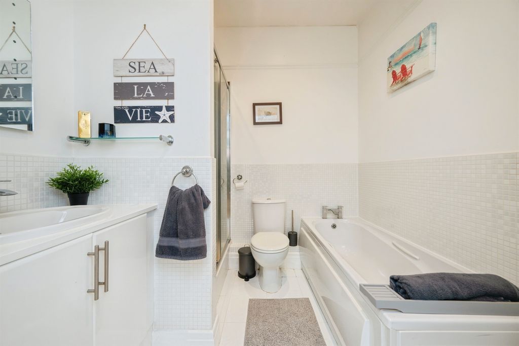 Additional image 11 of 2 bed flat for saleNightingale Walk, Burntwood WS7