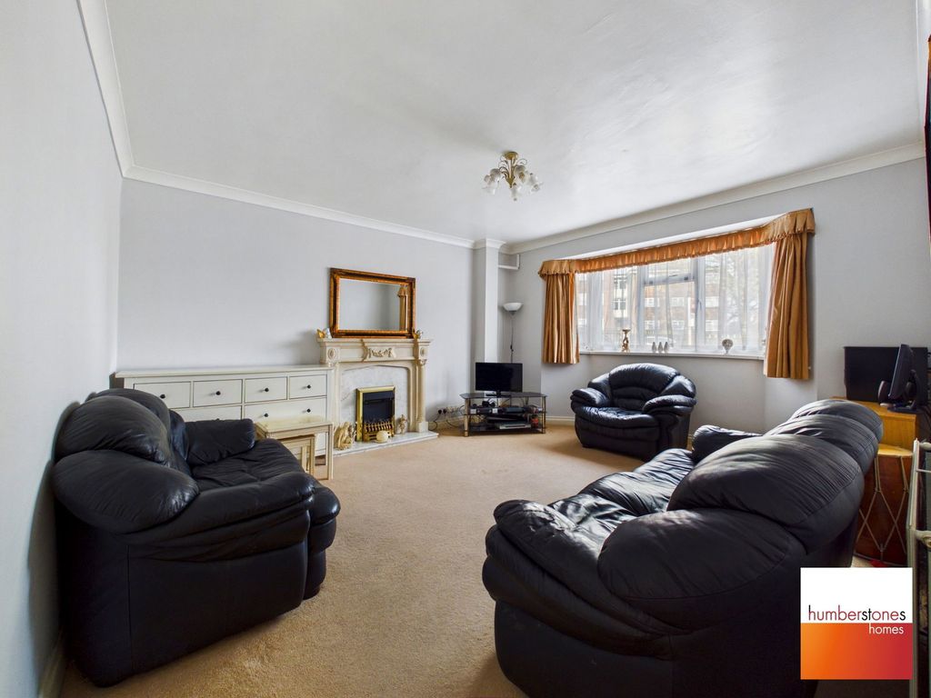 Additional image 2 of 6 bed semi-detached house for salePerry Hill Road, Oldbury B68