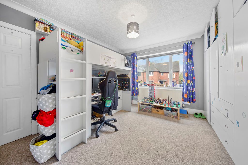 Additional image 16 of 3 bed semi-detached house for saleAvenue Road, Whittington Moor, Chesterfield S41