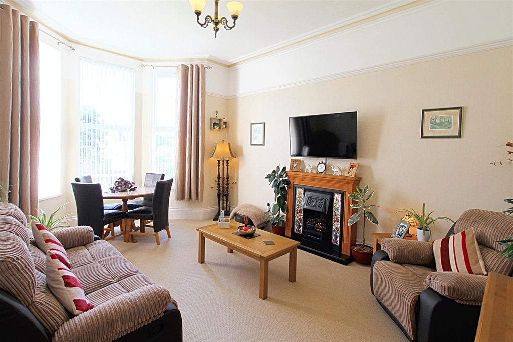 Additional image 10 of 7 bed detached house for saleParc Avenue, Gwbert Road, Cardigan SA43